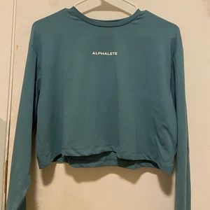 Alphalete long sleeve crop top